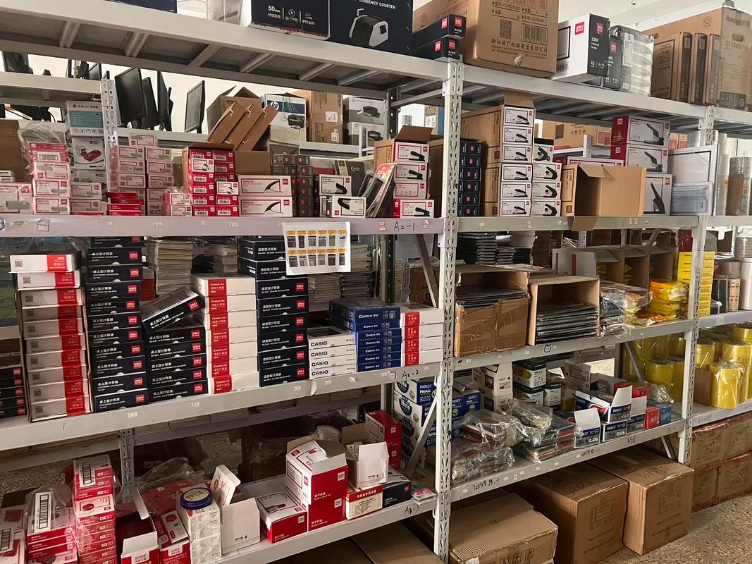 辦公用品選購與維護(hù)指南 從耗材到家具的全面解析